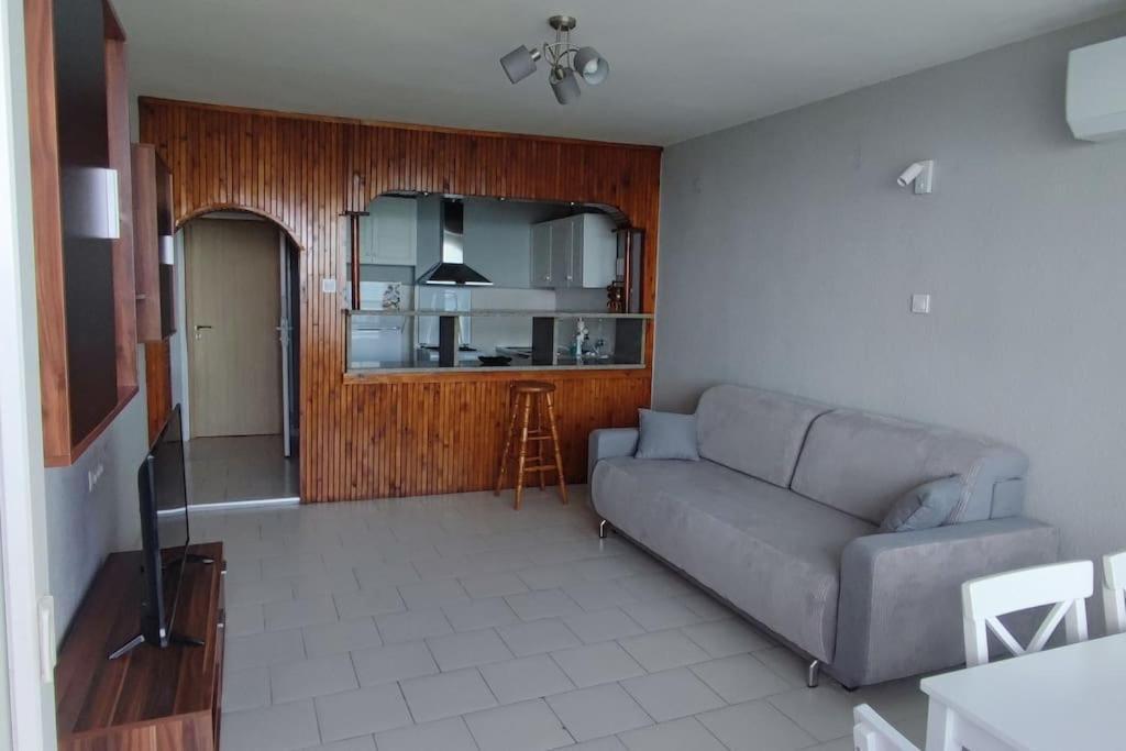 Sea View Flora Apartment Burgas Ngoại thất bức ảnh